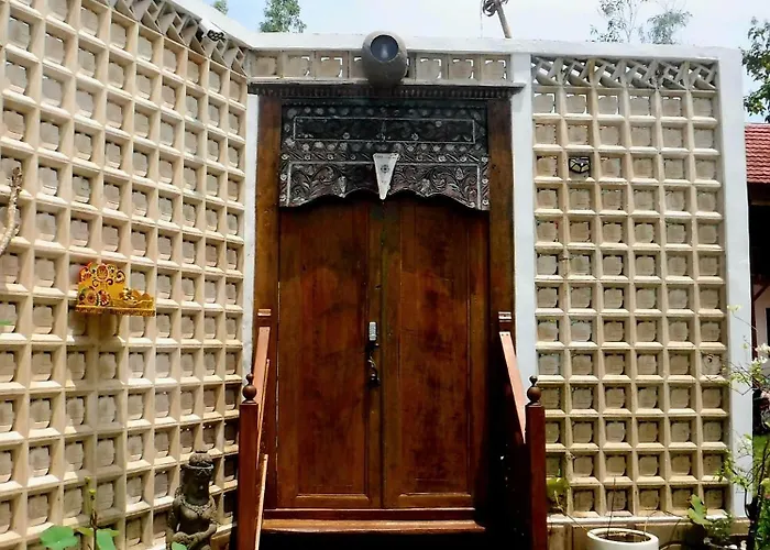 Lotus Guest house Uluwatu (Bali)