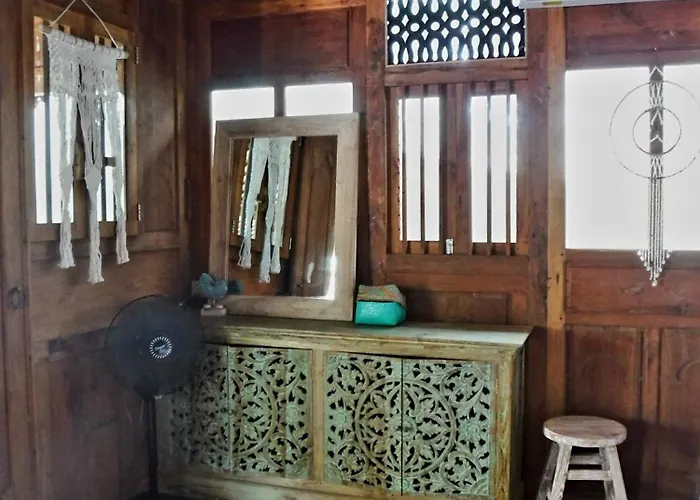 Lotus Guest house